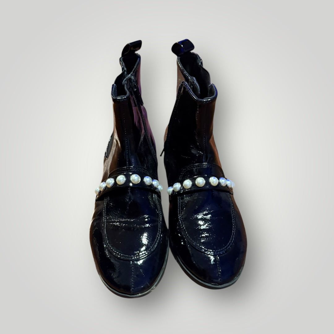 Zara Girls Size 13 Black Patent Leather Ankle Boots with Pearl Strap Detail